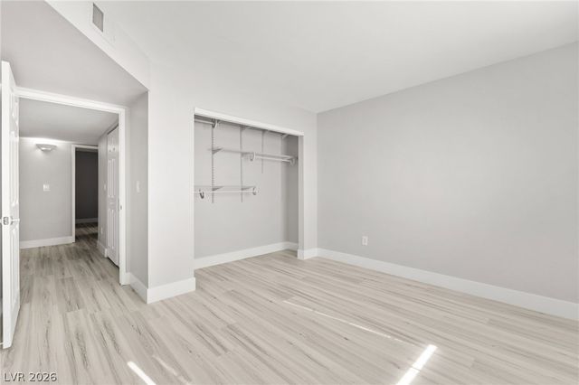 6500 West Lake Mead Boulevard 123, Las Vegas, NV 89108