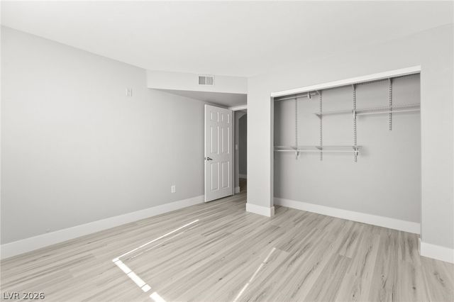 6500 West Lake Mead Boulevard 123, Las Vegas, NV 89108