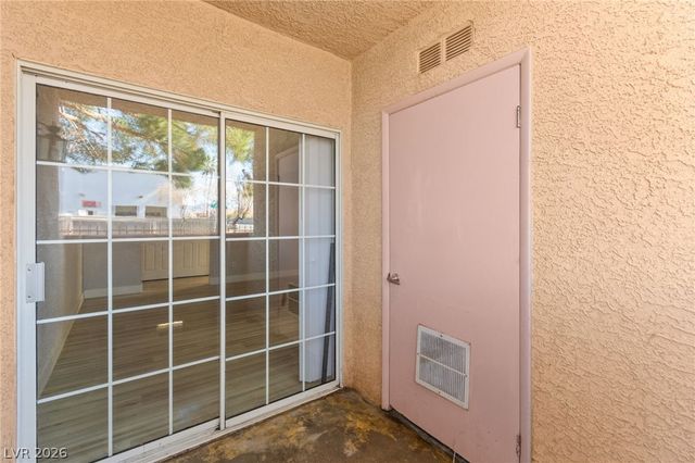 6500 West Lake Mead Boulevard 123, Las Vegas, NV 89108