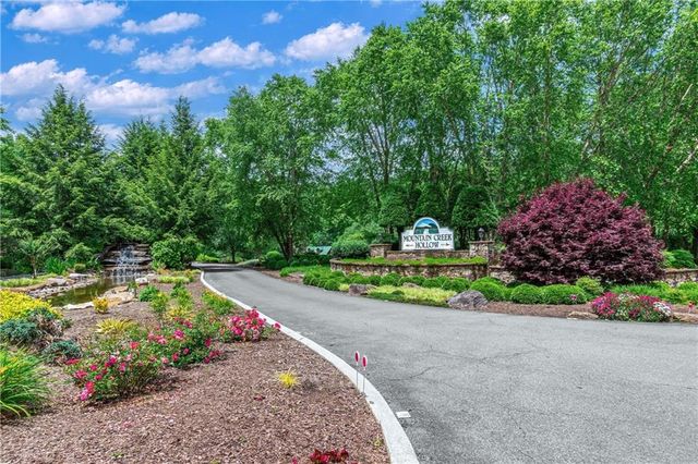 4.7AC Mountain Creek Hollow Drive, Talking Rock, GA 30175