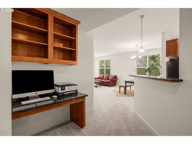 3595 SUMMERLINN Dr, West Linn, OR 97068