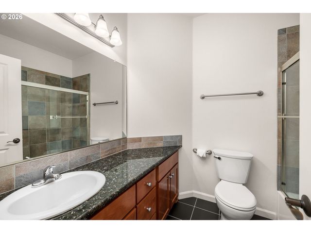 3595 SUMMERLINN Dr, West Linn, OR 97068