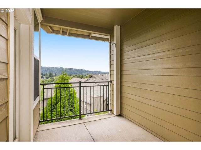 3595 SUMMERLINN Dr, West Linn, OR 97068