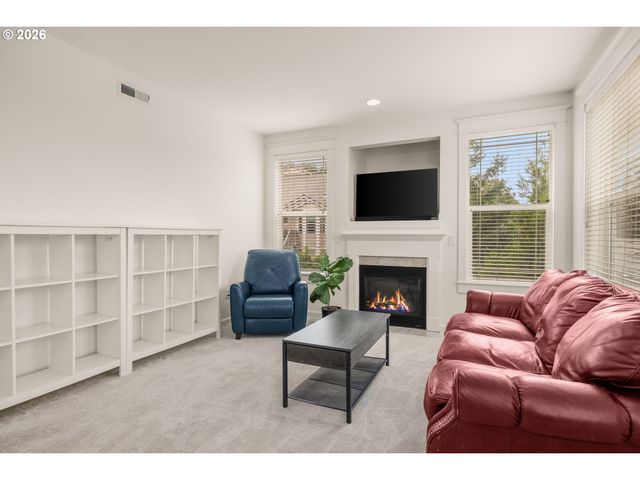 3595 SUMMERLINN Dr, West Linn, OR 97068