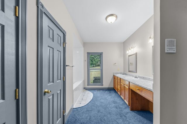 118 Deerfield Dr, Columbia, TN 38401