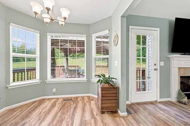 124 Pheasant Hollow Rd, Dickson, TN 37055