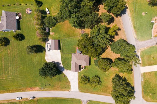 124 Pheasant Hollow Rd, Dickson, TN 37055
