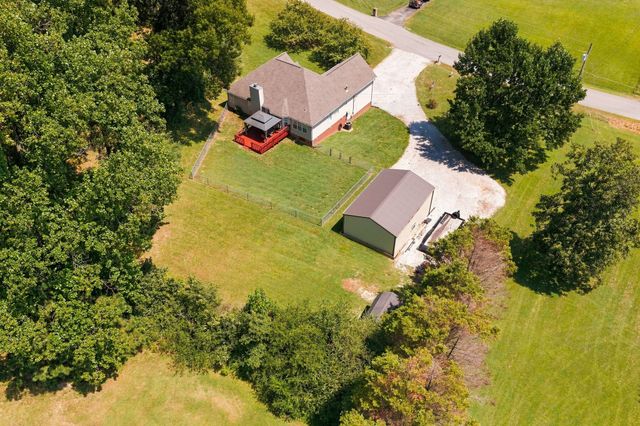 124 Pheasant Hollow Rd, Dickson, TN 37055