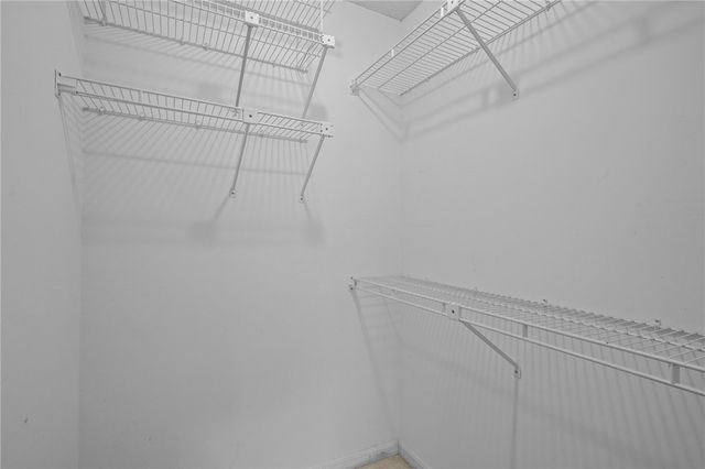 650 East Greenwich Avenue 6-101, West Warwick, RI 02893