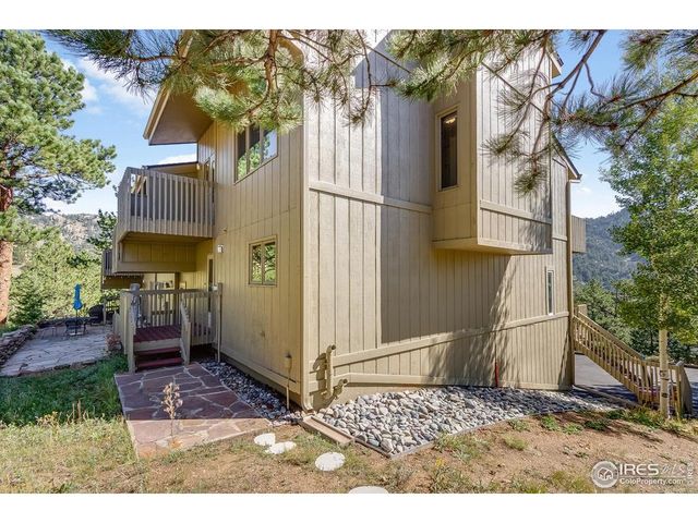 1070 Crestview Ct 4, Estes Park, CO 80517