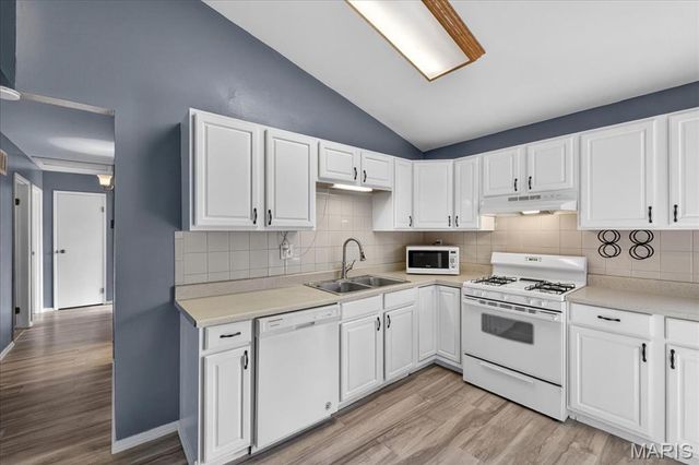 23 Wild Deer Lane, St Peters, MO 63376