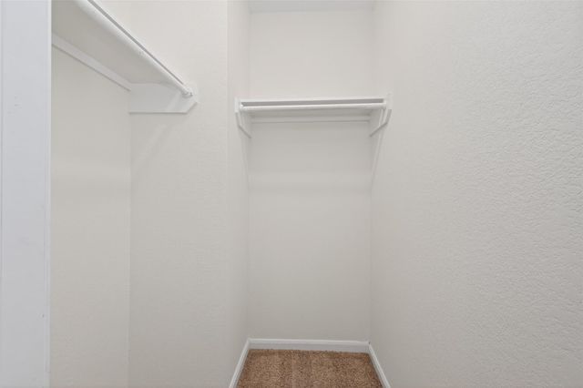 611 Ash Mill Drive, Houston, TX 77090