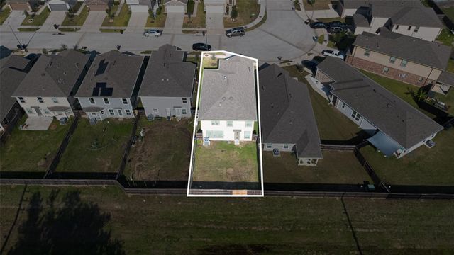 611 Ash Mill Drive, Houston, TX 77090