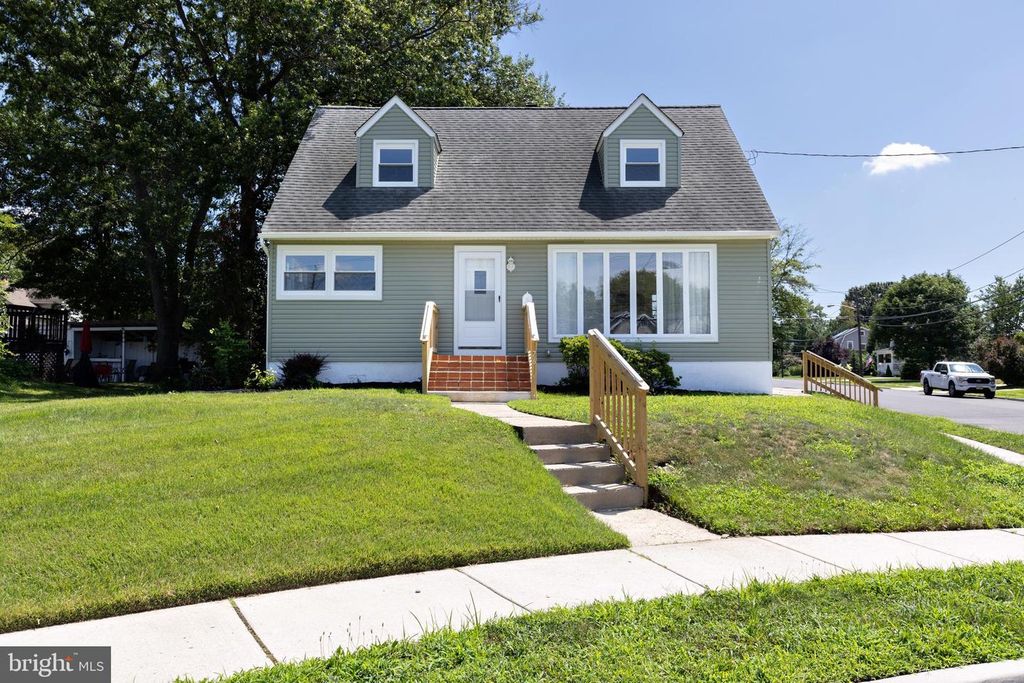 76 HIAWATHA RD, Somerdale, NJ 08083