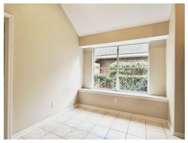 11 Auburn Path Drive, The Woodlands, TX 77382