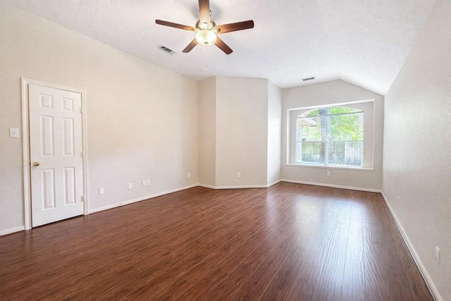 11 Auburn Path Drive, The Woodlands, TX 77382