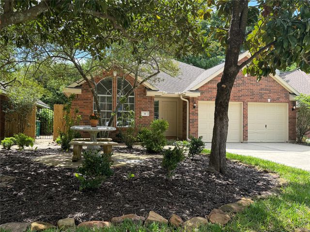 11 Auburn Path Drive, The Woodlands, TX 77382
