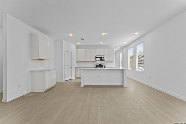 419 Kayden Court, Marion, TX 78124