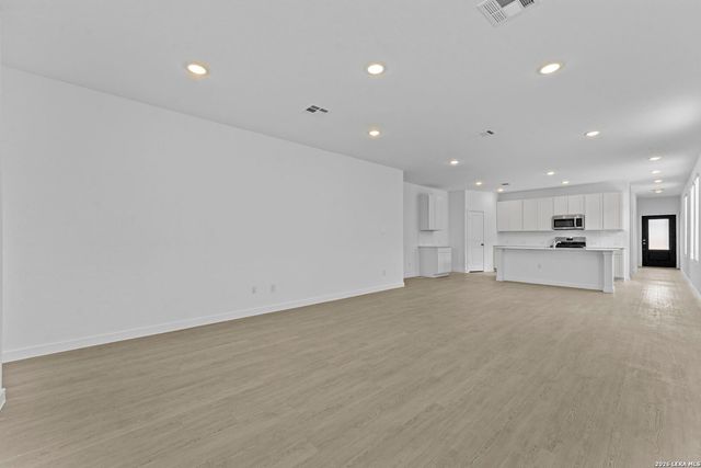 419 Kayden Court, Marion, TX 78124