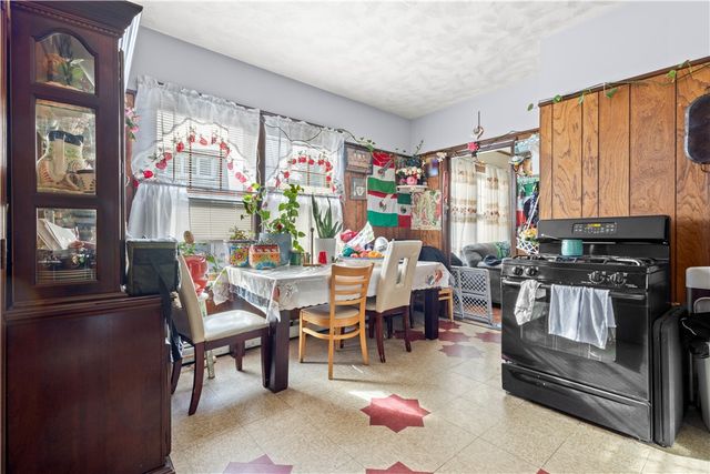 31 Bowdoin Street, Providence, RI 02909