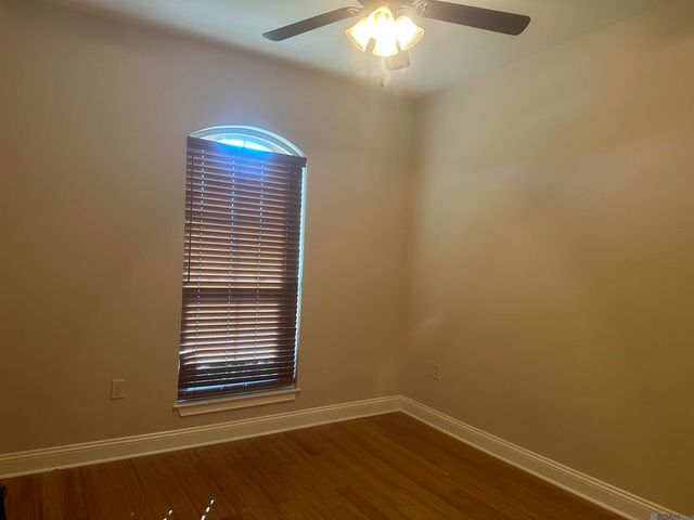 9041 Willow Point Dr, Denham Springs, LA 70726