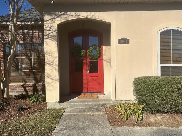 9041 Willow Point Dr, Denham Springs, LA 70726