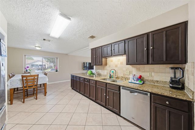 15830 Thistledew Drive, Houston, TX 77082