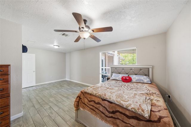 15830 Thistledew Drive, Houston, TX 77082