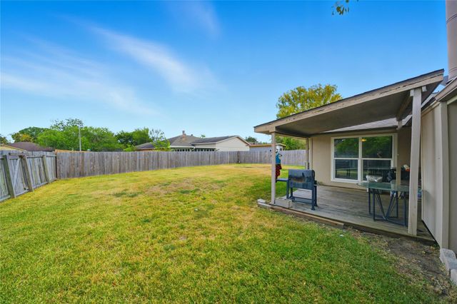 15830 Thistledew Drive, Houston, TX 77082