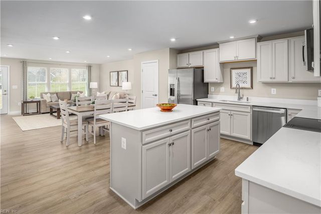 115 Kini ST, Suffolk, VA 23432