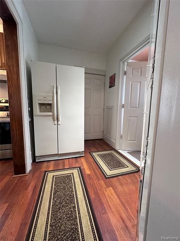 13848 Lanson Avenue, Dearborn, MI 48126