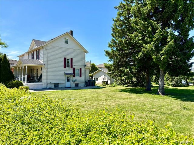 13848 Lanson Avenue, Dearborn, MI 48126