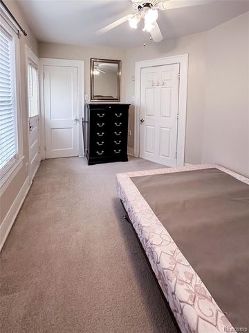 13848 Lanson Avenue, Dearborn, MI 48126