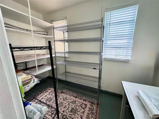 13848 Lanson Avenue, Dearborn, MI 48126
