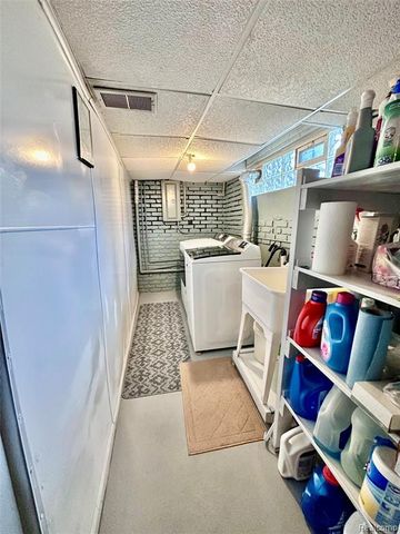 13848 Lanson Avenue, Dearborn, MI 48126