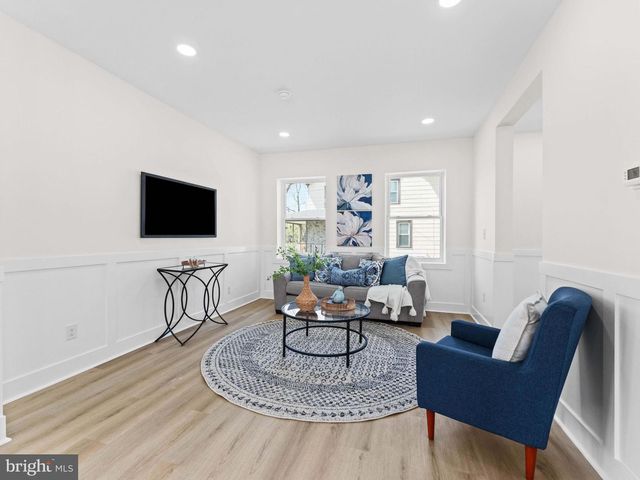 101 W MANTUA AVE, Wenonah, NJ 08090