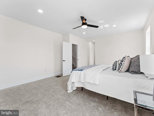 101 W MANTUA AVE, Wenonah, NJ 08090