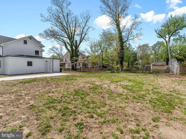 101 W MANTUA AVE, Wenonah, NJ 08090