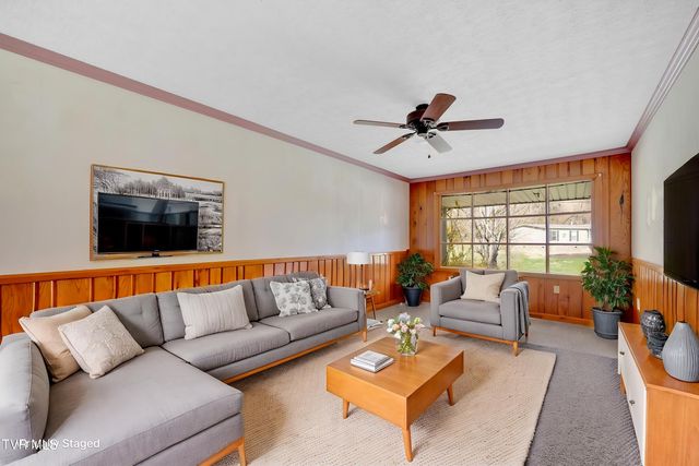 352 Deck Valley Lane, Bristol, TN 37620