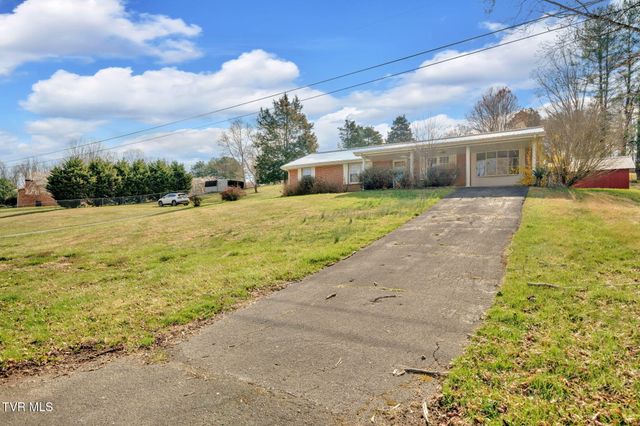 352 Deck Valley Lane, Bristol, TN 37620