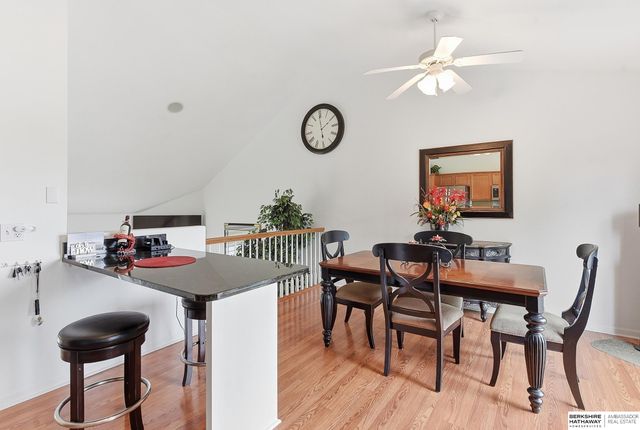 1002 Timberline Drive, Papillion, NE 68046