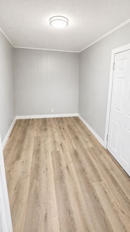 4244 Carol Avenue, Fort Worth, TX 76105
