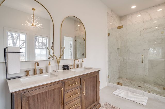 1114 Briarwood Street, Weatherford, TX 76087