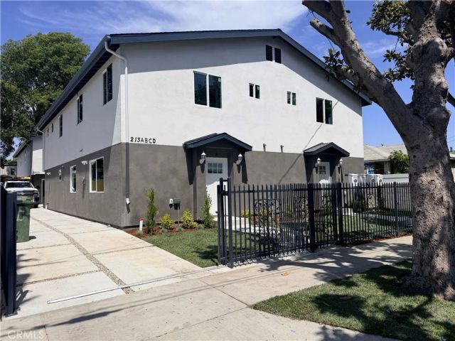 213 E Raymond, Compton, CA 90220