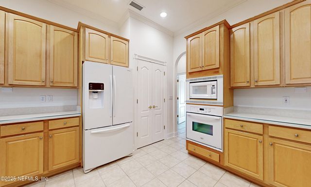 3526 SHINNECOCK Lane, Green Cove Springs, FL 32043