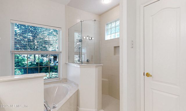 3526 SHINNECOCK Lane, Green Cove Springs, FL 32043