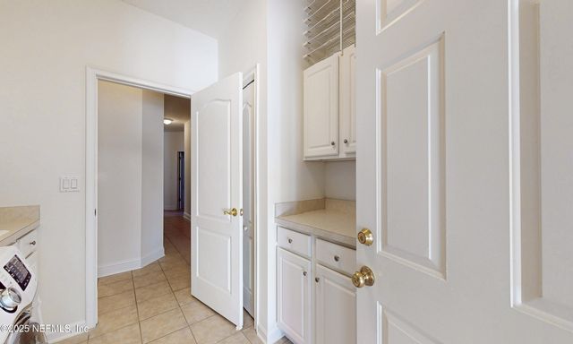 3526 SHINNECOCK Lane, Green Cove Springs, FL 32043