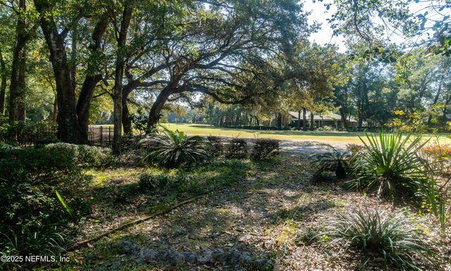 3526 SHINNECOCK Lane, Green Cove Springs, FL 32043