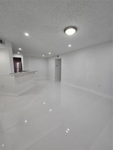 595 Vista Isles Drive 1913, Sunrise, FL 33325