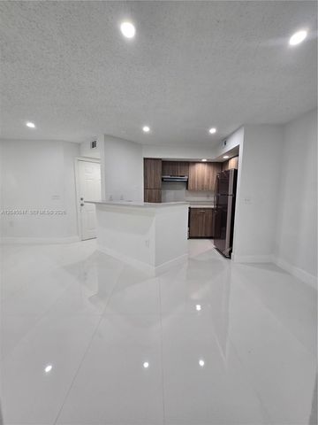 595 Vista Isles Drive 1913, Sunrise, FL 33325